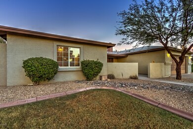 7025 N 10th Pl-54