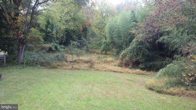 14616 Peach Orchard Rd, Silver Spring, MD 20905 - photo 4