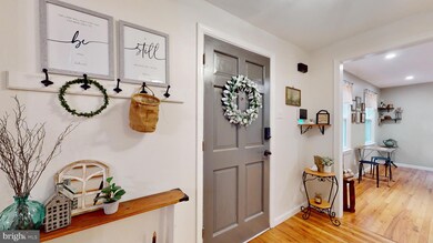 5 Circle Dr, Moorestown, NJ 08057 - photo 4