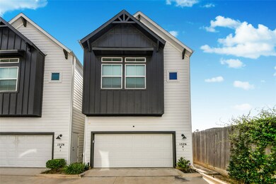 1524 Ojeman Rd unit A, Houston, TX 77055 - photo 2