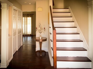 130 Swinnerton St, Staten Island, NY 10307 - photo 2