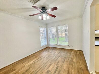 12 N White Pebble Ct, Spring, TX 77380 - photo 5