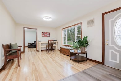 5217 E Hamilton Ave, Eau Claire, WI 54701 - photo 6