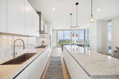 Pendant lighting handcrafted by Siemon and Salazar