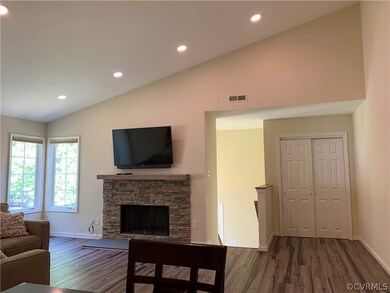 4631 Four Seasons Terrace unit F, Glen Allen, VA 23060 - photo 4