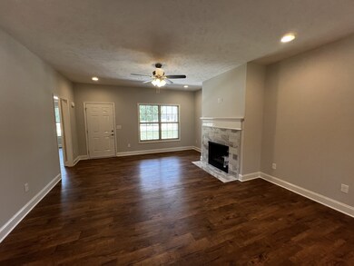 180 Hamilton Ct, Manchester, TN 37355 - photo 6