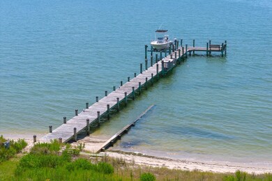 3308 Windmill Point Rd, White Stone, VA 22578 - photo 2