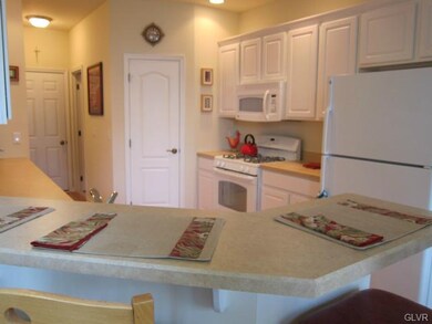 3592 Lenape Ln, Emmaus, PA 18049 - photo 3