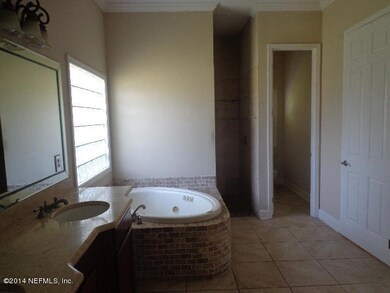 1543 Bath 1 View 2