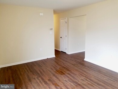 182 Ranson Estates Cir, Ranson, WV 25438 - photo 5