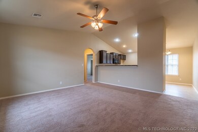 9282 S 256th East Ave, Broken Arrow, OK 74014 - photo 4