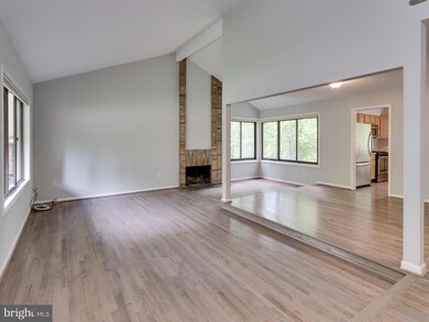 5412 Southport Ln, Fairfax, VA 22032 - photo 5