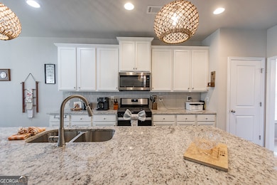 740 Lakeview Bend Cir, Jefferson, GA 30549 - photo 6