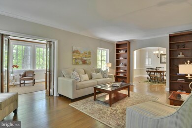 3109 Rolling Rd, Chevy Chase, MD 20815 - photo 4