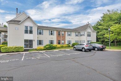 204B Arrowood Ct unit B, Mount Laurel Township, NJ 08054 - photo 2