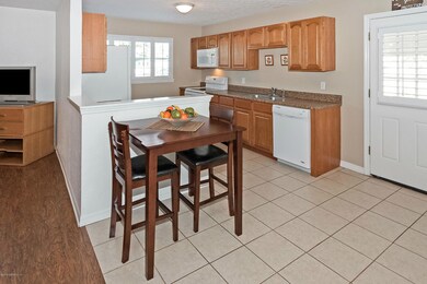 Bright, Clean & Open Kitchen