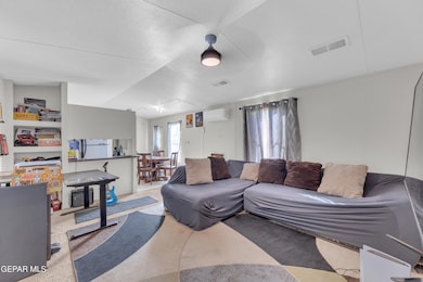 312 Sleepy Hollow St, El Paso, TX 79932 - photo 6