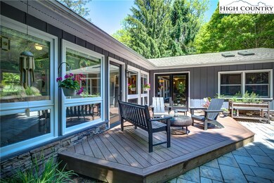 152 Artists Aly, Blowing Rock, NC 28605 - photo 5