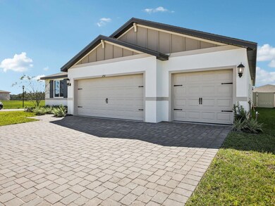 1751 Draughton Dr, Zephyrhills, FL 33541 - photo 2