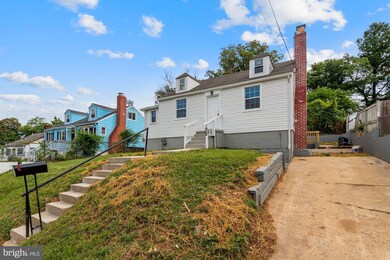 7704 Emerson Rd, Hyattsville, MD 20784 - photo 2