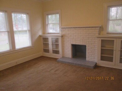 4661 Attleboro St, Jacksonville, FL 32205 - photo 6