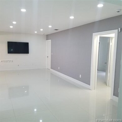 Large Living area with TV