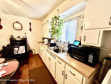 311 S Irving Ave, Scranton, PA 18505 - photo 6