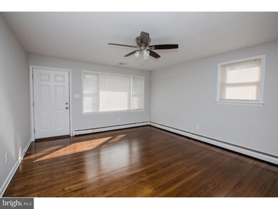 135 Poplar St, Spring City, PA 19475 - photo 6