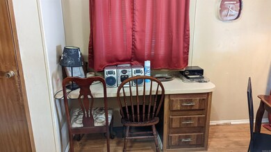 609 Lear Ave, Camden, AR 71701 - photo 7