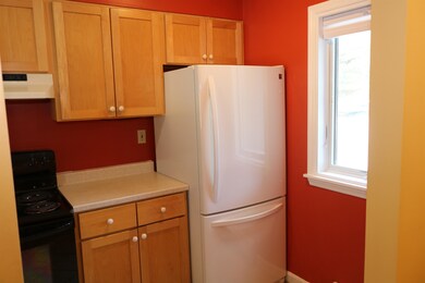 99 Heather Dr unit I, White River Junction, VT 05001 - photo 5