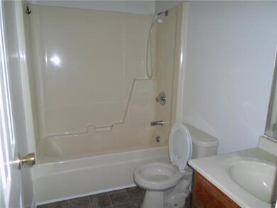 146 Hendon Memorial Rd, Shelbyville, TN 37160 - photo 6