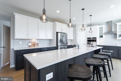 6727 Mccormick Dr, Bryans Road, MD 20616 - photo 3