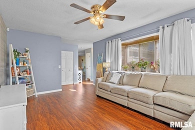 20 Crusaders Rd, Springfield, IL 62704 - photo 5