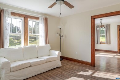 37 Peggys Ln, Fishersville, VA 22939 - photo 6