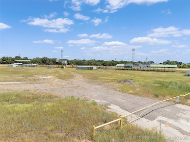 8300 Oklahoma 3w, Ada, OK 74820 - photo 2