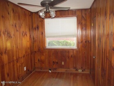 1611 Woodmere Dr, Jacksonville, FL 32210 - photo 4