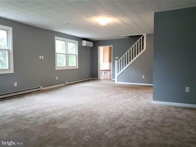 806 N Whitford Rd, Exton, PA 19341 - photo 3