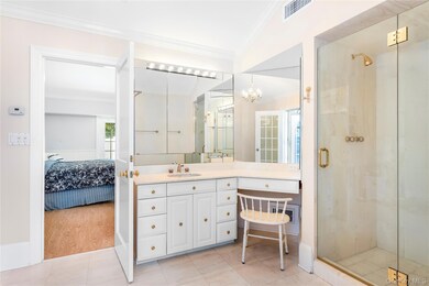 520 Hampton Rd unit 17, Southampton, NY 11968 - photo 4