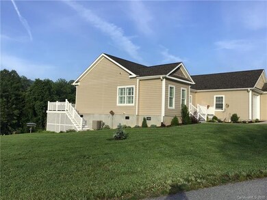 141 Hidden Knoll Dr, Hendersonville, NC 28792 - photo 2