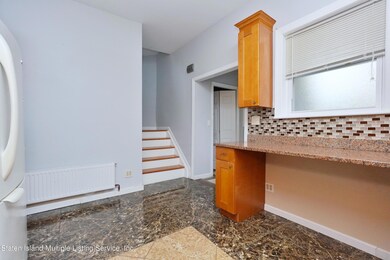 61 Delafield Place, Staten Island, NY 10310 - photo 7