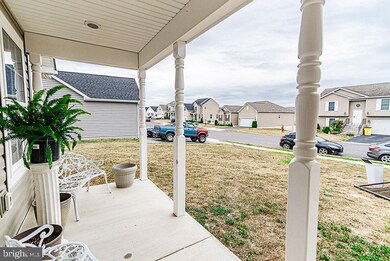 90 Peggy Ct, Bunker Hill, WV 25413 - photo 4