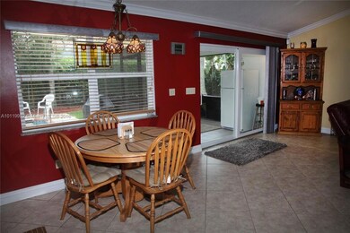 9642 Ridgecrest Ct, Davie, FL 33328 - photo 7