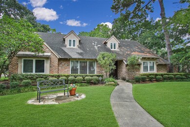 13038 Queensbury Ln, Houston, TX 77079 - photo 2