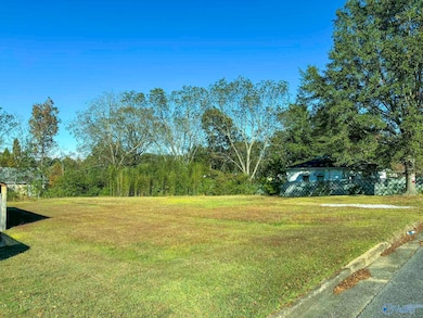 1218 Windsor St, Gadsden, AL 35903 - photo 2