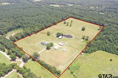 1303 Cr 2314, Pittsburg, TX 75686 - photo 2