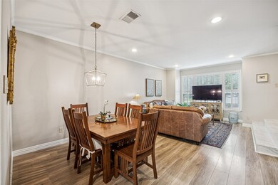 This view of the dining area highlights its seamle