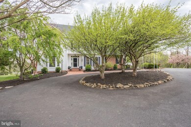 17780 Stoneleigh Dr, Round Hill, VA 20141 - photo 7