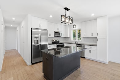 317 City Hill St, Naugatuck, CT 06770 - photo 6