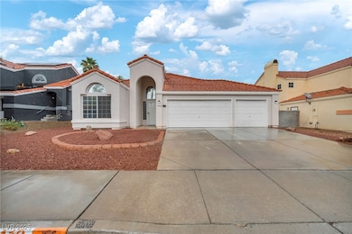 7412 Summer Crest Ln, Las Vegas, NV 89129 - photo 3