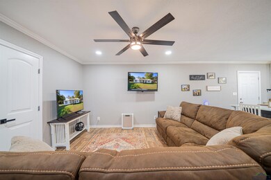 392 County Road 186 E, Kilgore, TX 75662 - photo 3